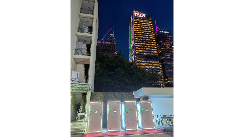 public restroom module for event